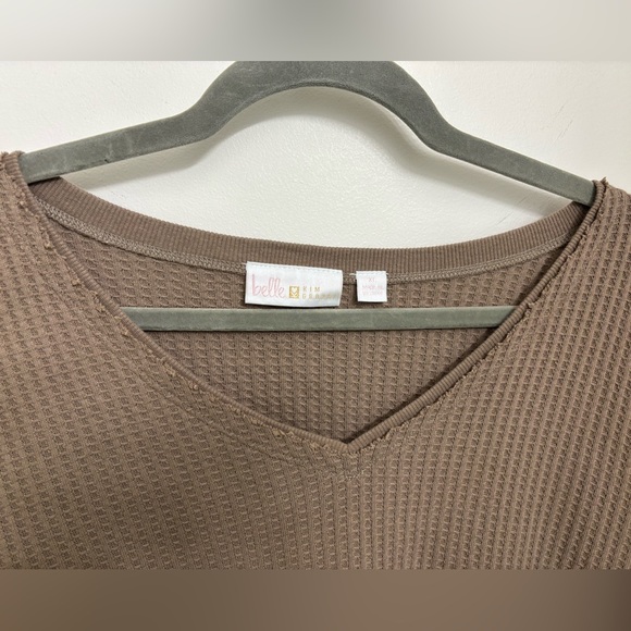 V neck pullover - Picture 10 of 14